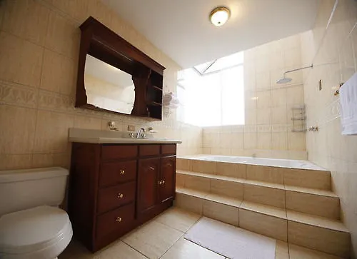 Villa Emilia Hostal Cuenca