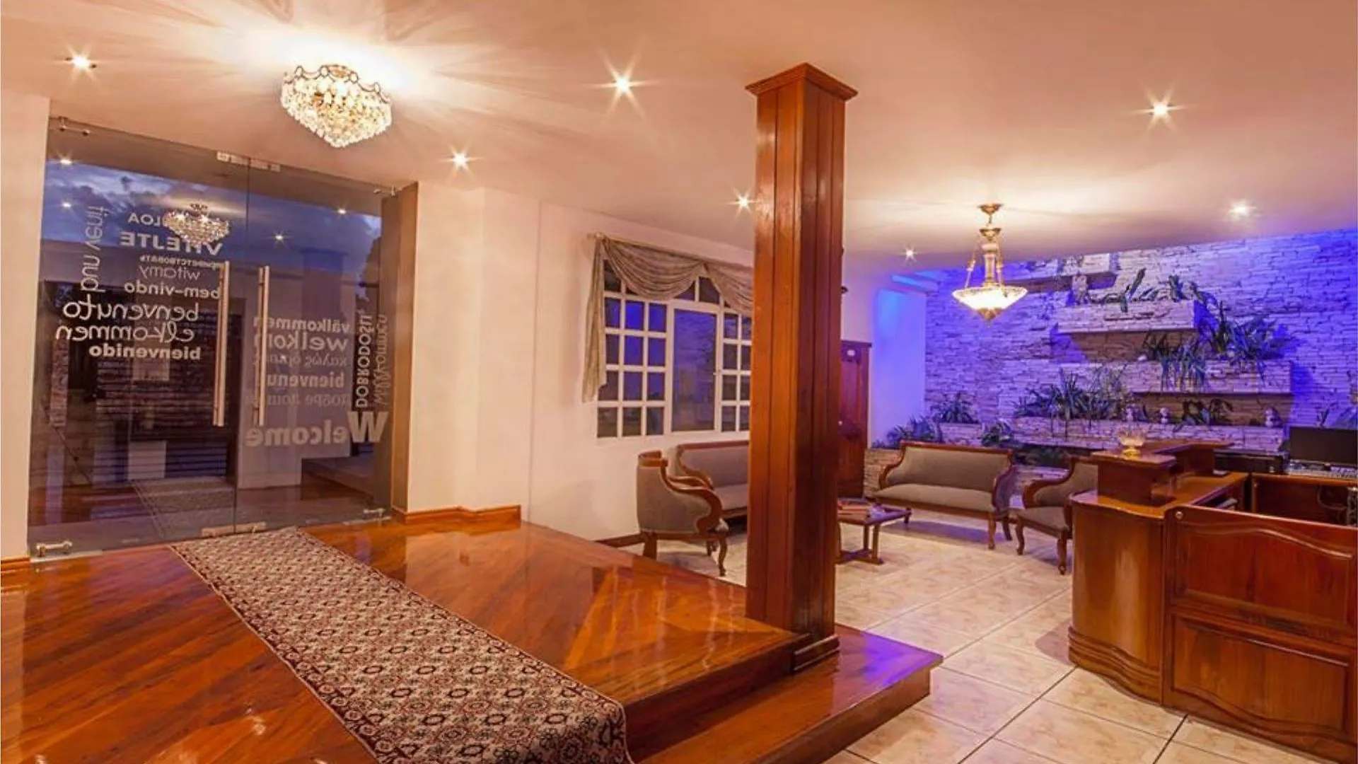 Guest house Villa Emilia Hostal Cuenca
