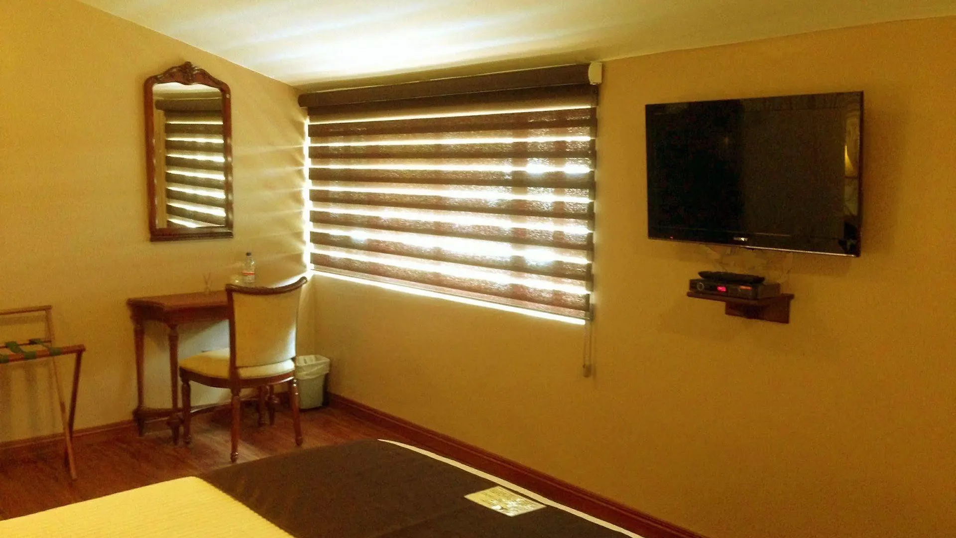 Villa Emilia Hostal Cuenca 3*,