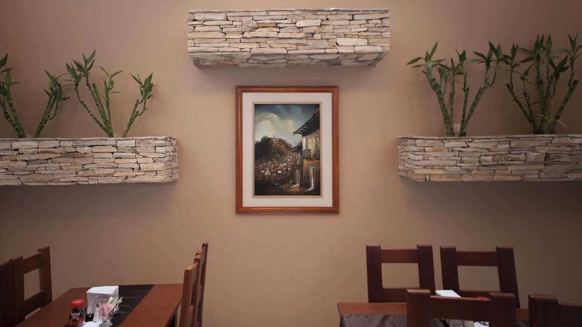 Villa Emilia Hostal Cuenca 3*,  Ecuador