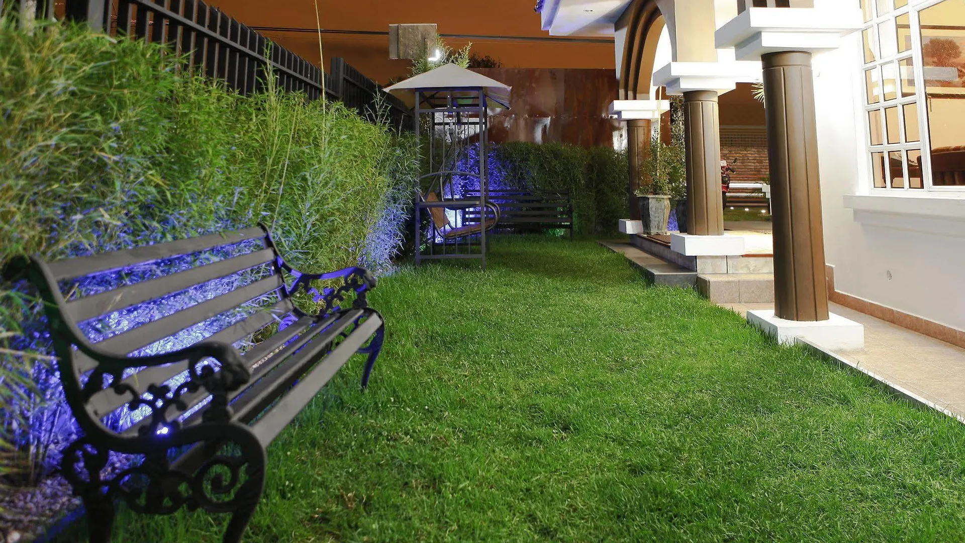 Villa Emilia Hostal Cuenca Guest house