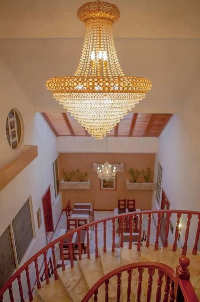 Villa Emilia Hostal Cuenca 3*,